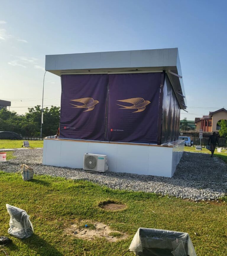 MARTELL BOX LOUNGE (12)